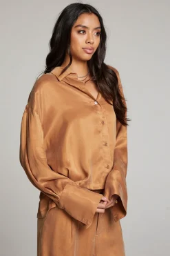 Online Chaser Brand Corall Button Up