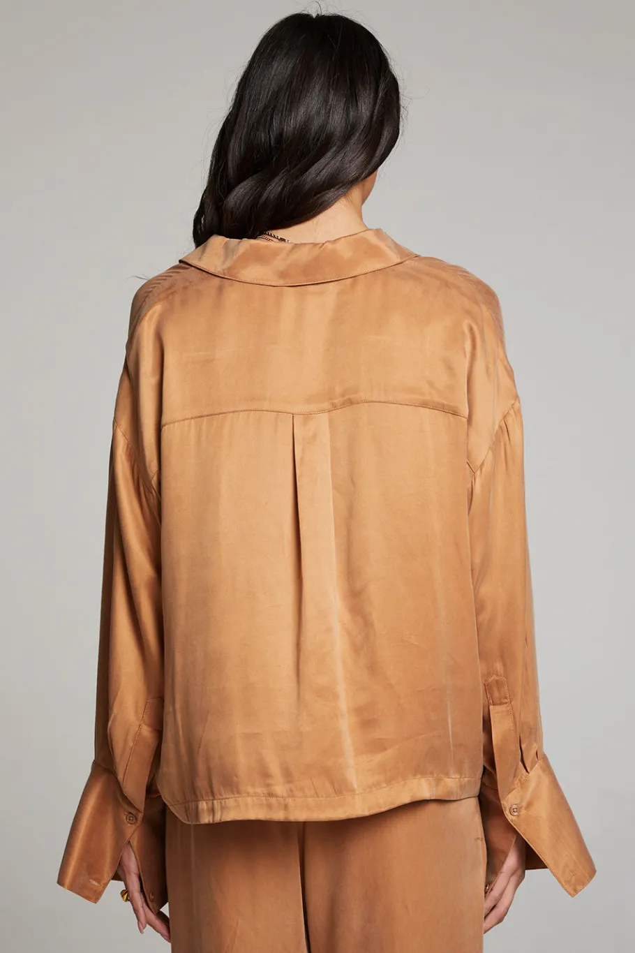 Online Chaser Brand Corall Button Up