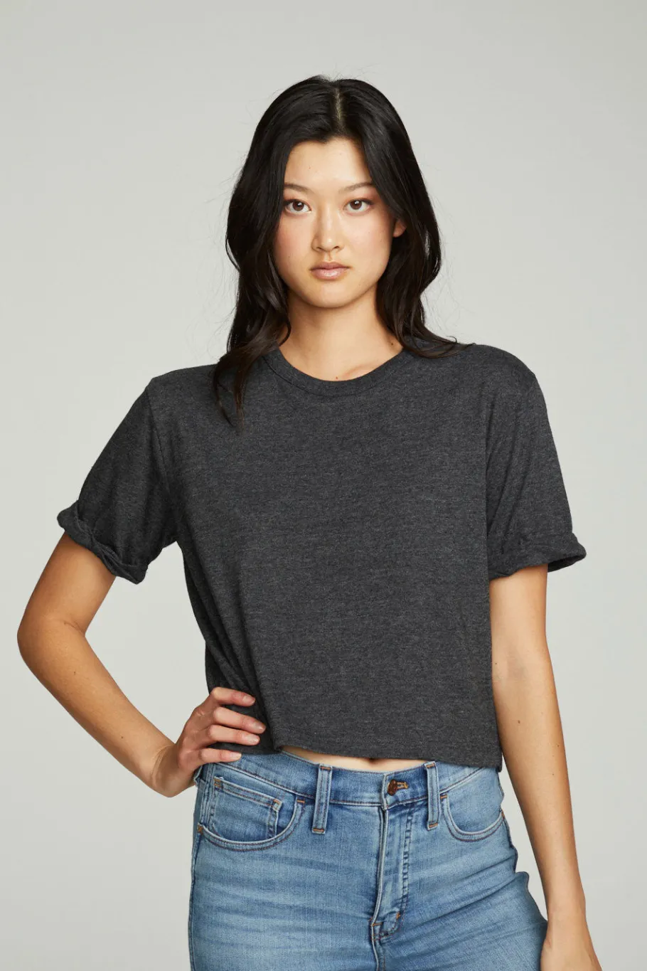 Best Sale Chaser Brand Cropped Crew Neck Short Sleeve Tee