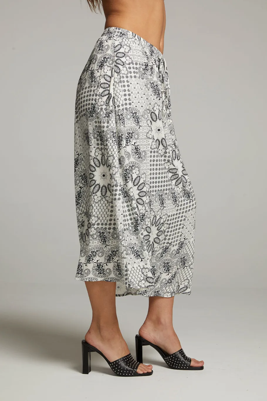 Flash Sale Chaser Brand Darby Paisley Bandana Midi Skirt