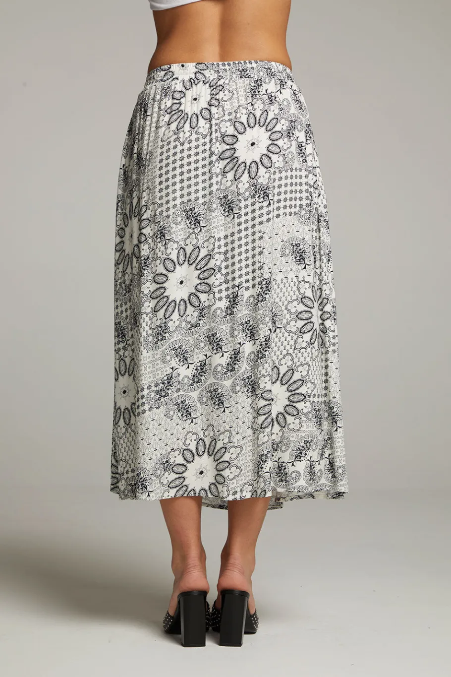 Flash Sale Chaser Brand Darby Paisley Bandana Midi Skirt