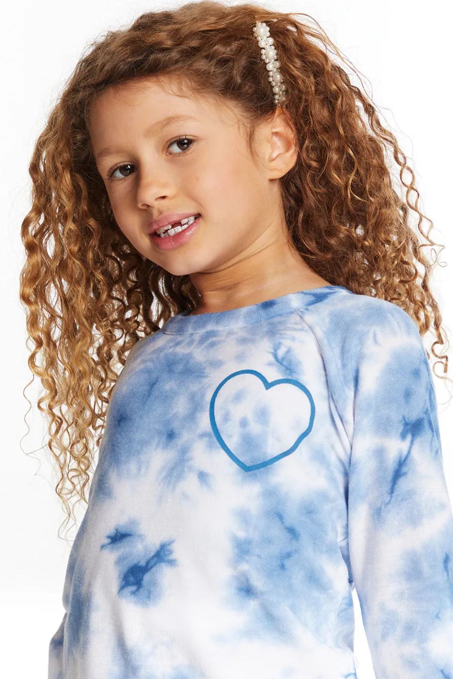 Outlet Chaser Brand Denim Tie Dye Heart Girls Cozy Knit Raglan Pullover