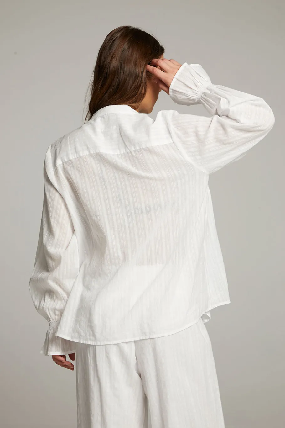 Flash Sale Chaser Brand Dolphin White Button Down