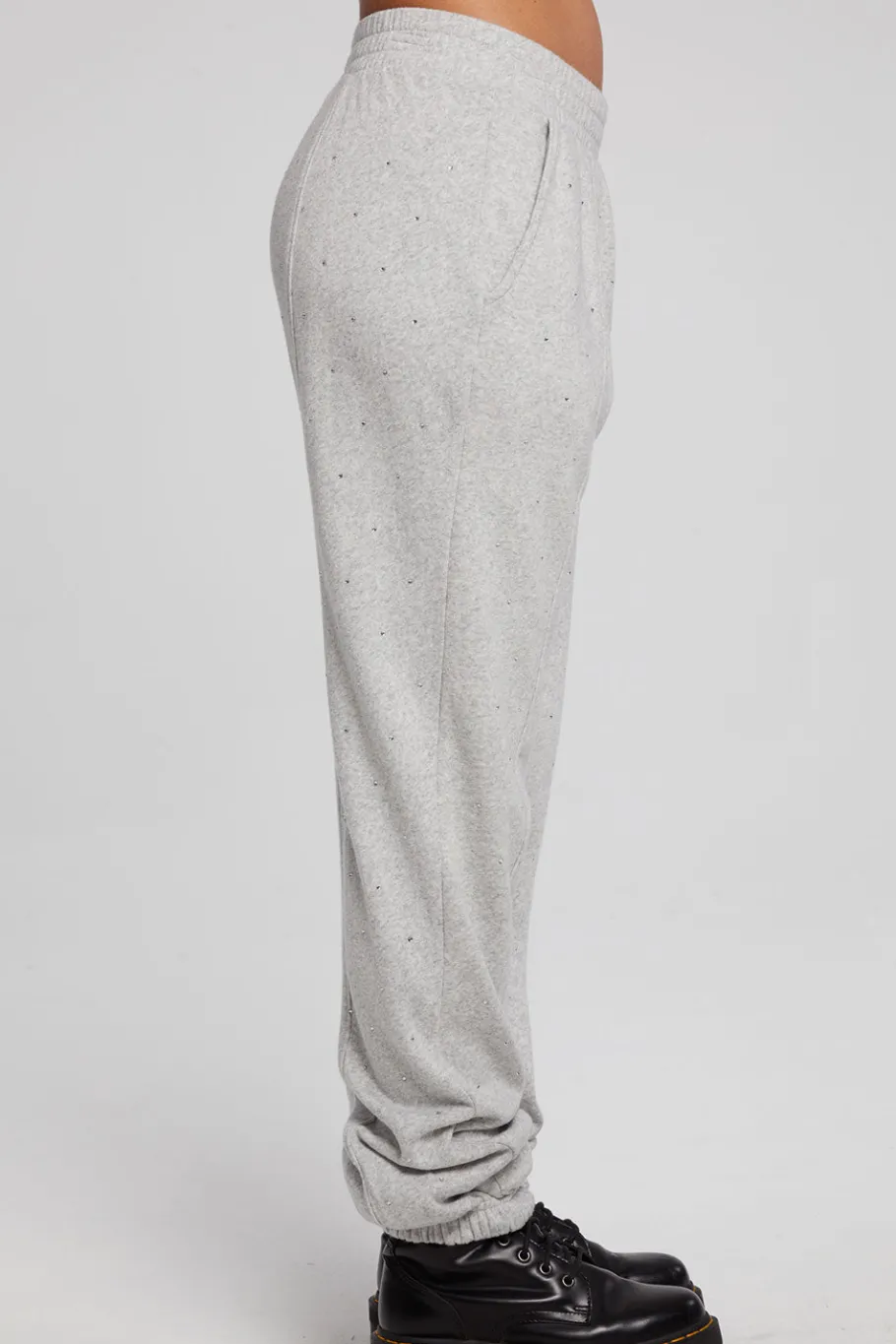 Outlet Chaser Brand Essential Heather Grey Jogger