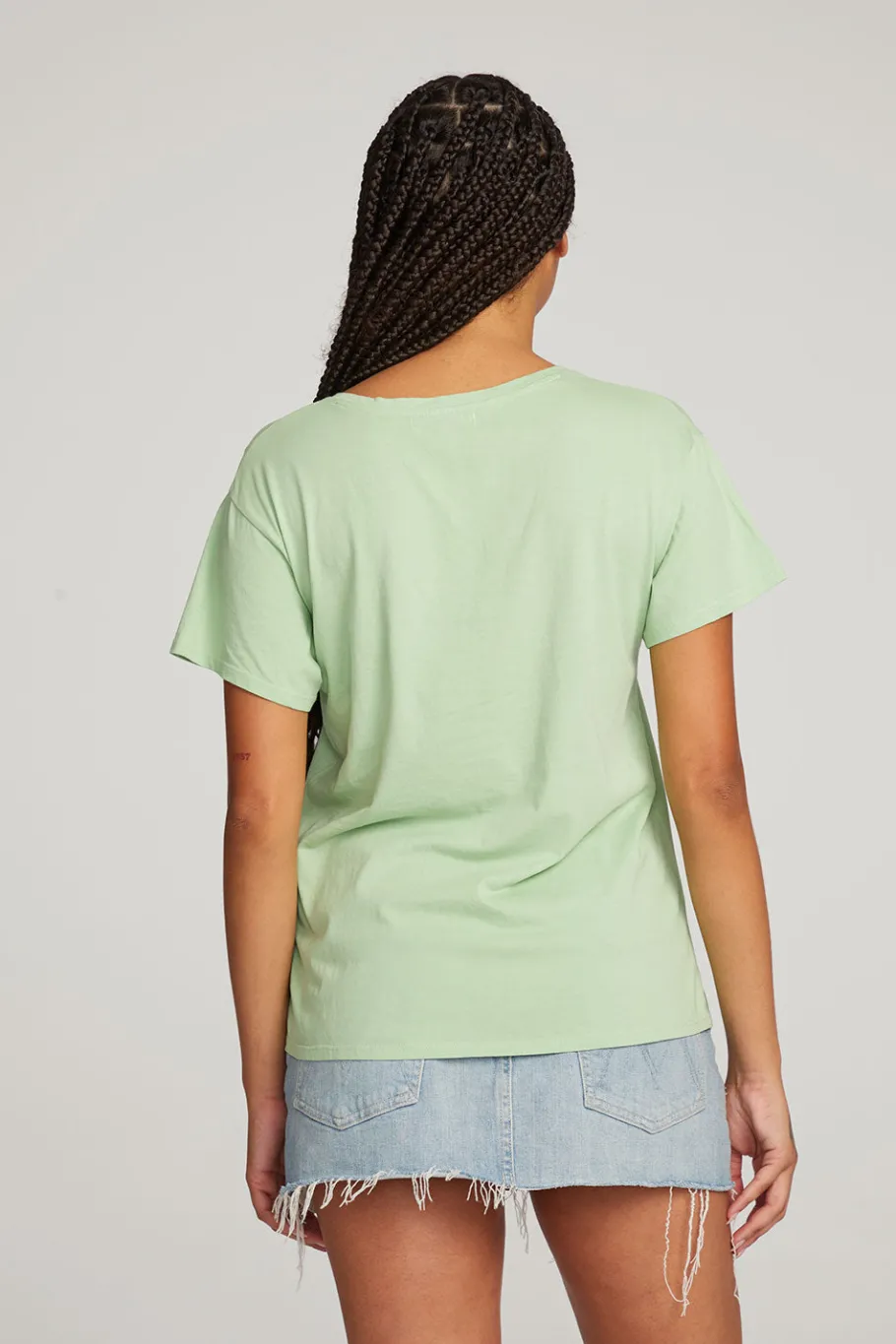 Outlet Chaser Brand Everyday Essential Quiet Green V-neck Tee