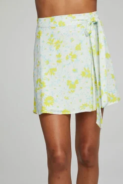 Outlet Chaser Brand Fleet Wrap Mini Skirt - Baby Blue Daisy Floral
