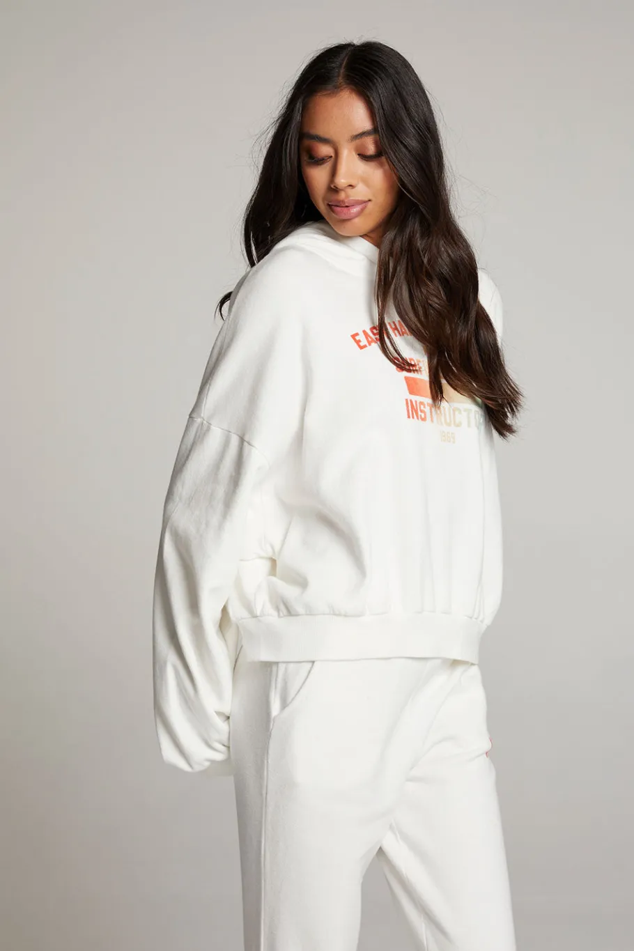Outlet Chaser Brand Hamptons Surf Club Pullover Hoodie