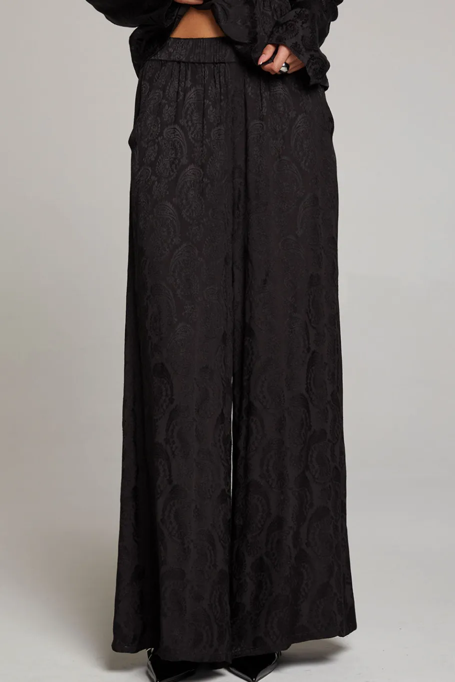 Online Chaser Brand Journey Licorice Pant