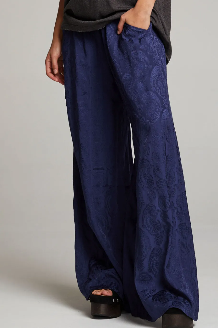 Best Chaser Brand Journey Sapphire Pant