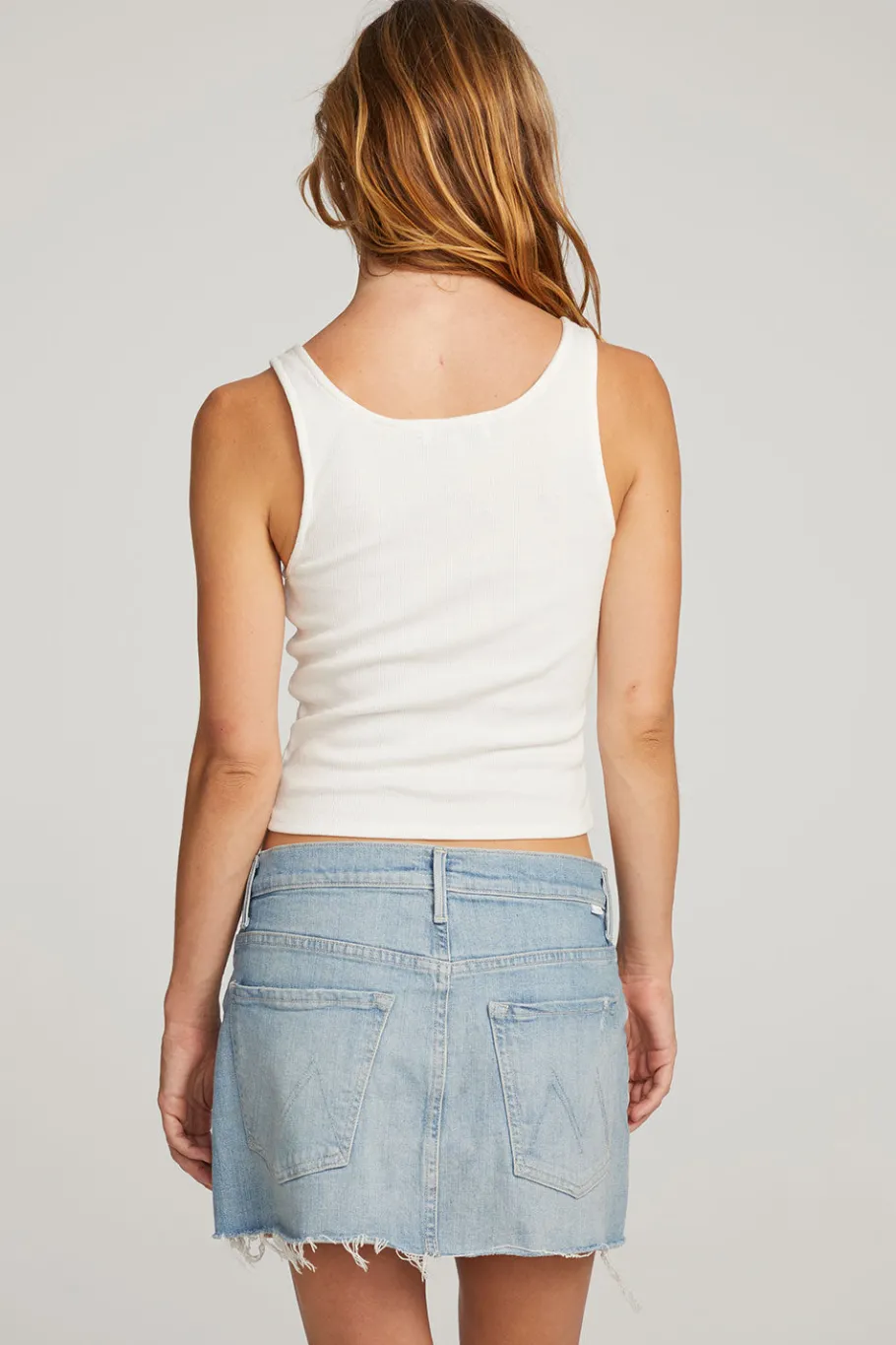 Discount Chaser Brand Lander White Tank