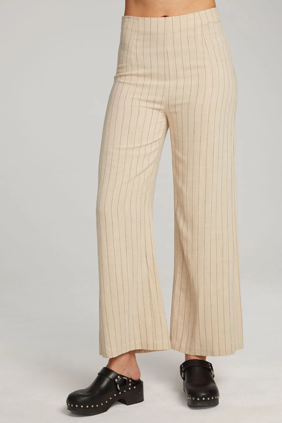 Hot Chaser Brand Laurel White Pinstripe Trouser