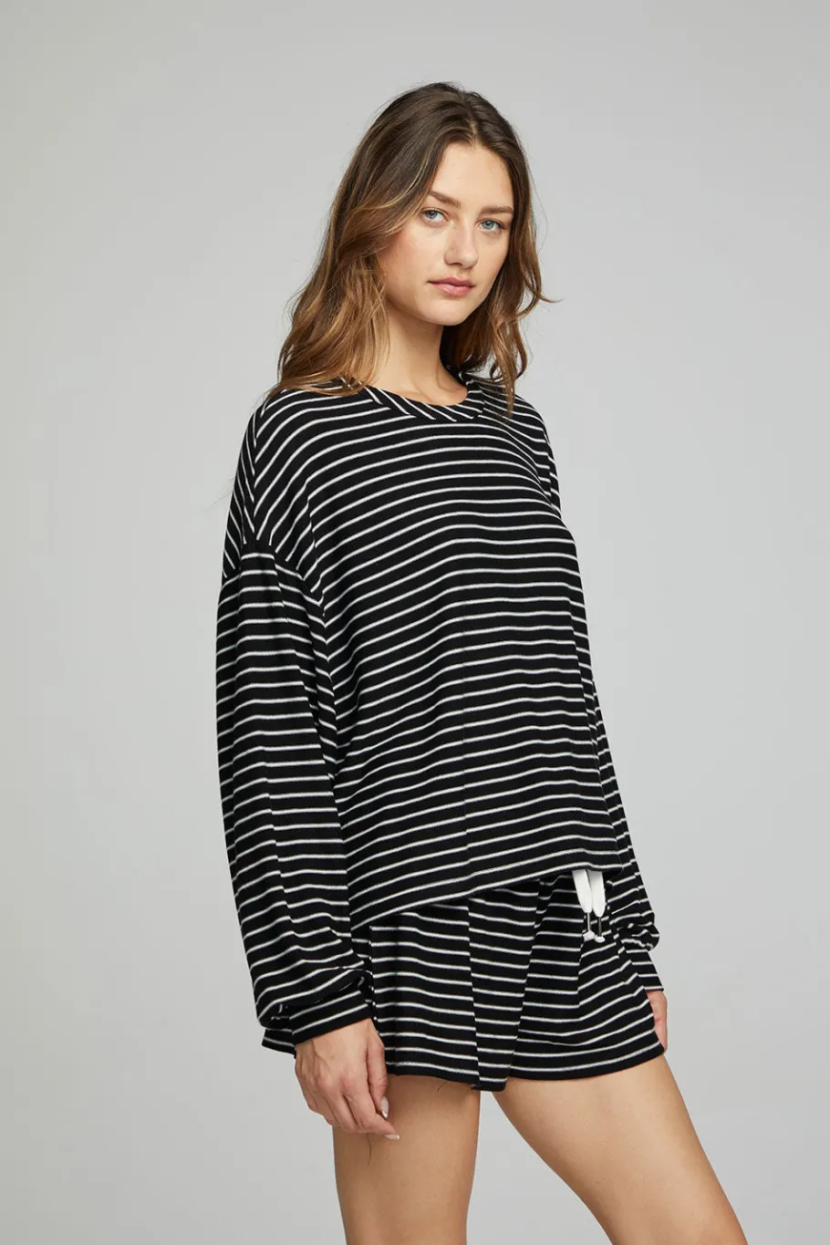 Store Chaser Brand Lesh Long Sleeve - Black And White Stripe