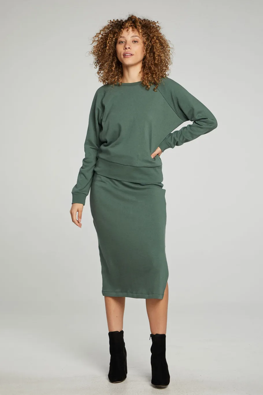 Fashion Chaser Brand Long Sleeve Crew Neck Raglan Pullover