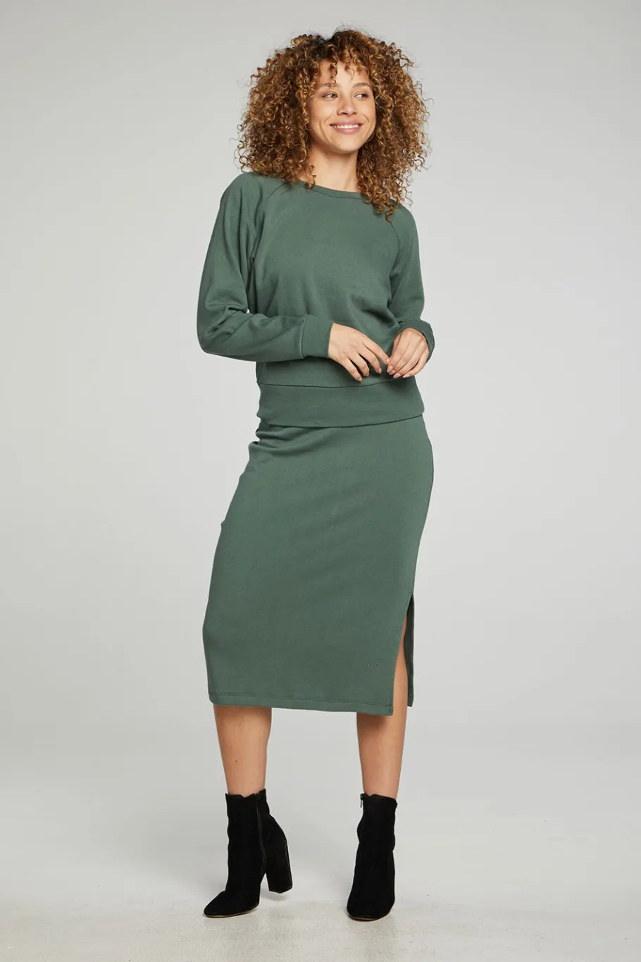 Fashion Chaser Brand Long Sleeve Crew Neck Raglan Pullover