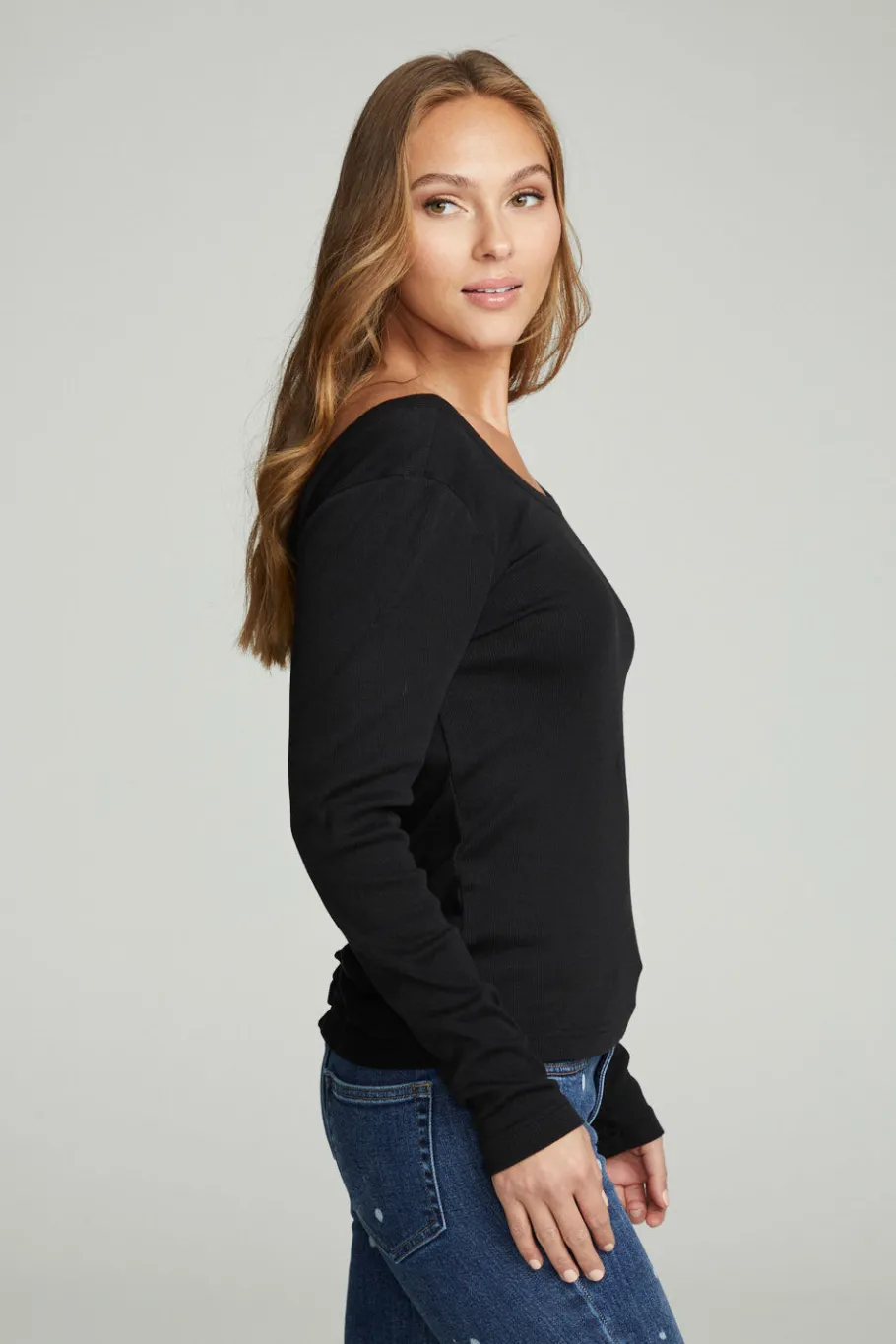 New Chaser Brand Long Sleeve Shirred V-back Tee