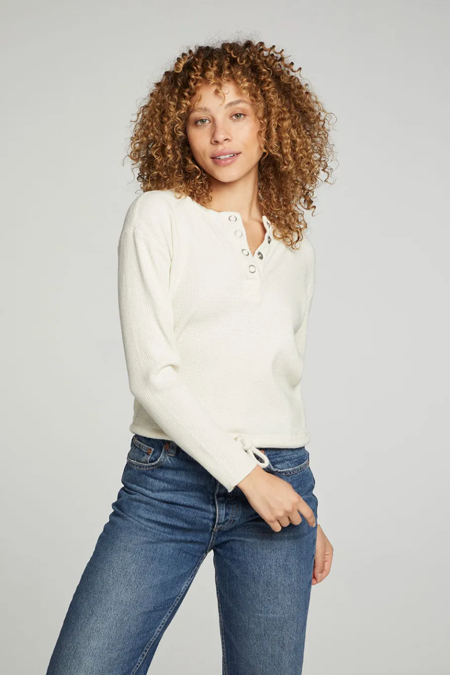 Discount Chaser Brand Long Sleeve Snap Henley Drawstring Waist Tee