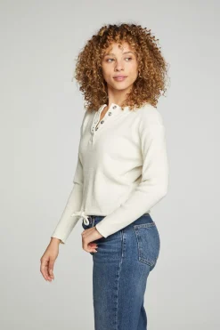 Discount Chaser Brand Long Sleeve Snap Henley Drawstring Waist Tee