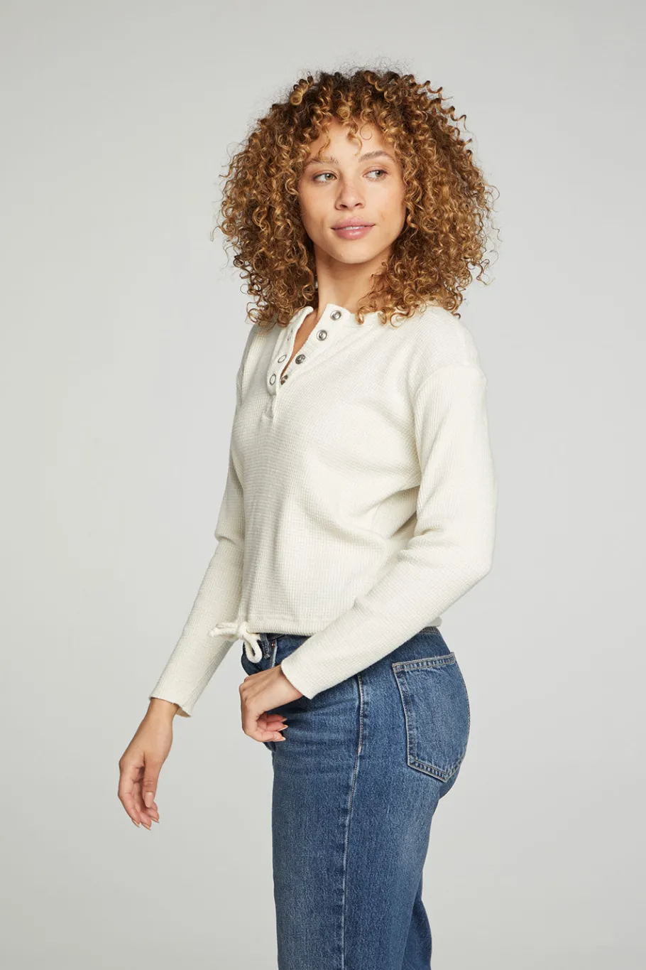Discount Chaser Brand Long Sleeve Snap Henley Drawstring Waist Tee