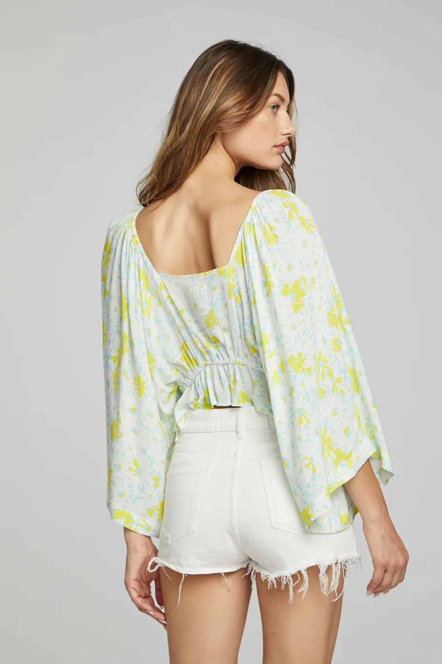 Clearance Chaser Brand Monarch Crop Top - Daisy Floral Print
