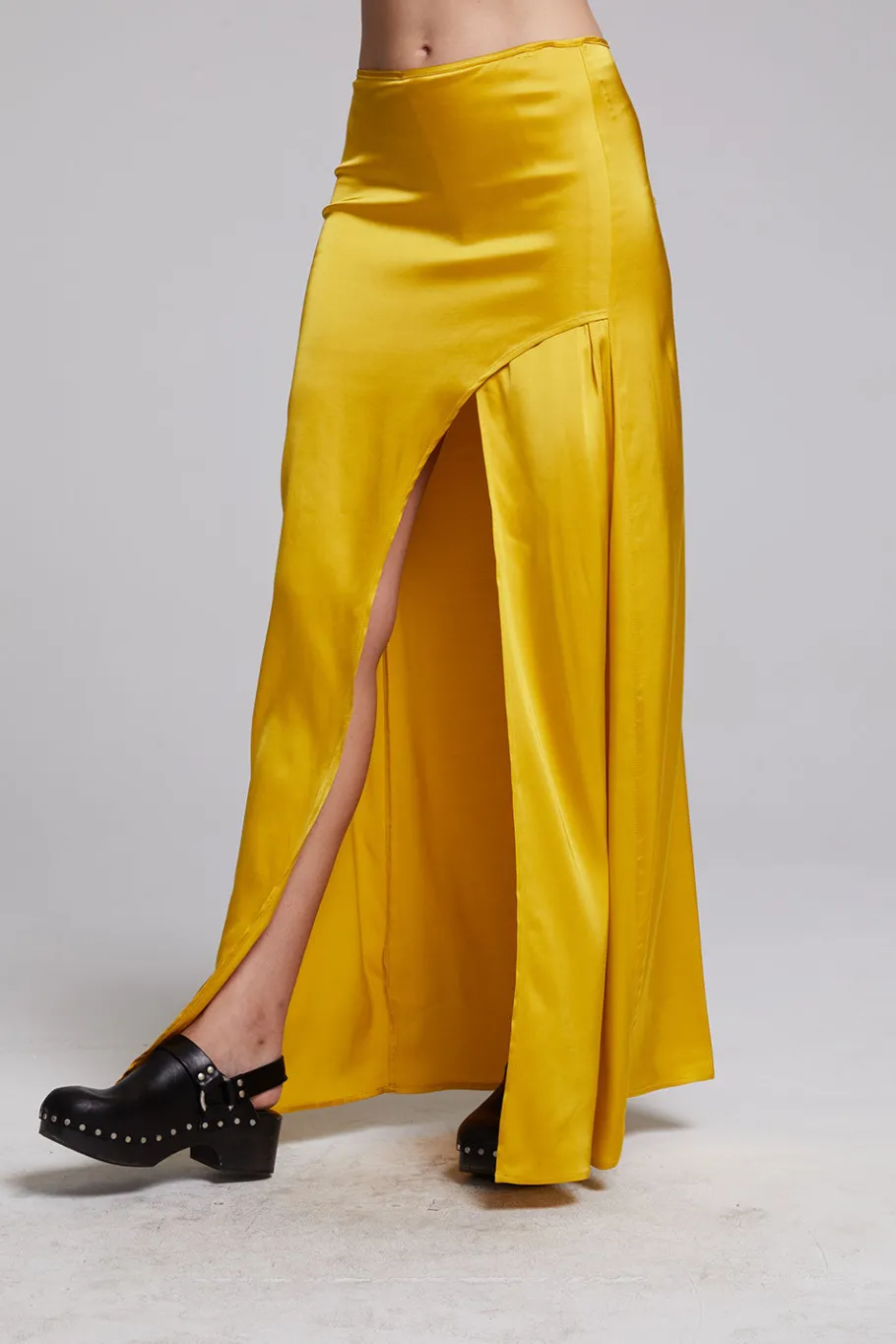 Outlet Chaser Brand Noemi Mimosa Maxi Skirt