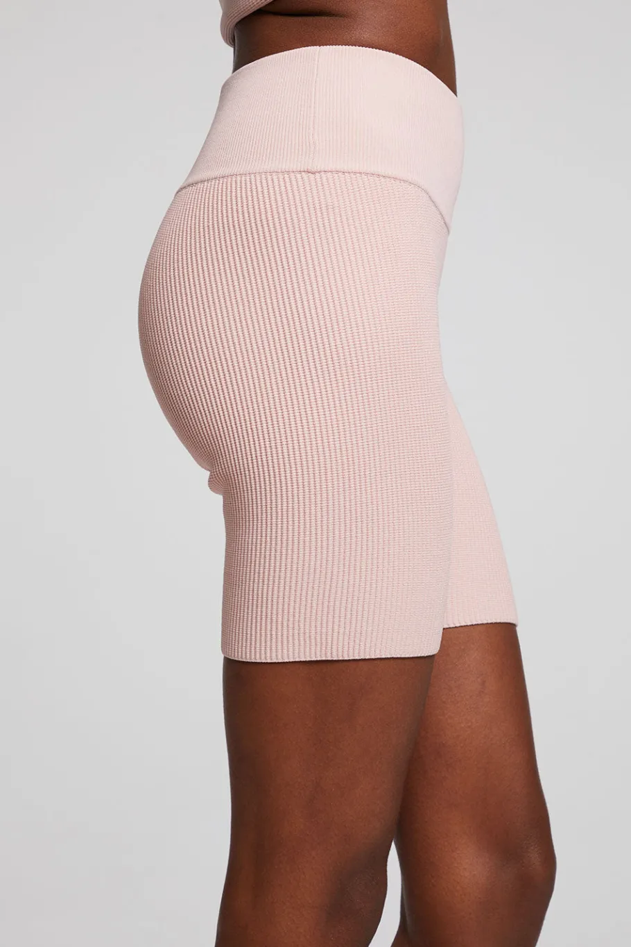 Outlet Chaser Brand Ramona Peach Whip Short
