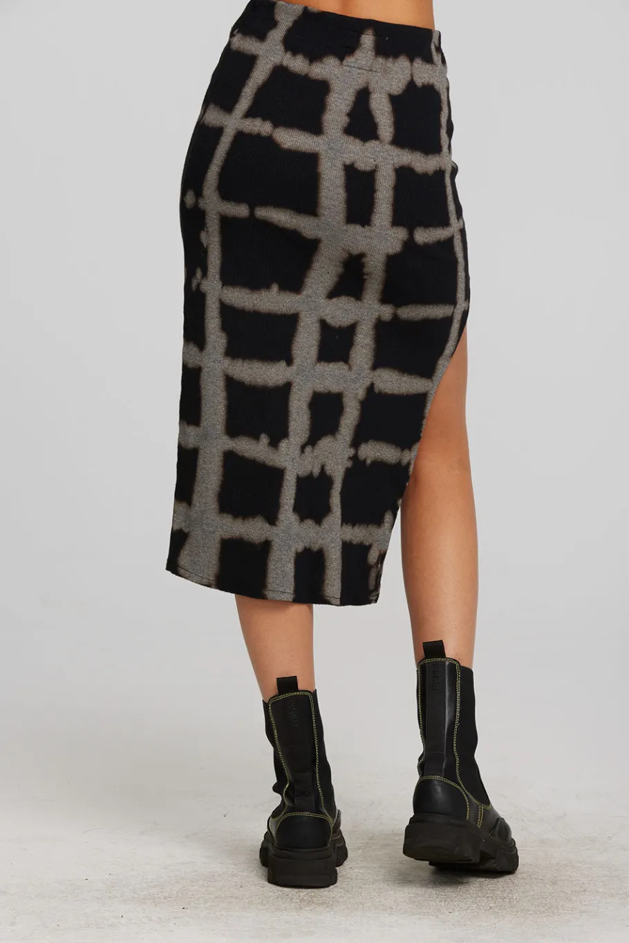 Best Sale Chaser Brand Recycled Vintage Rib Midi Skirt With Shirring And Side Slit