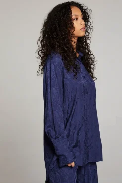Store Chaser Brand Ruby Sapphire Button Up