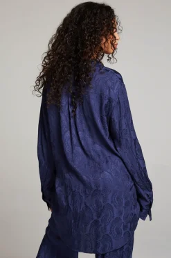 Store Chaser Brand Ruby Sapphire Button Up