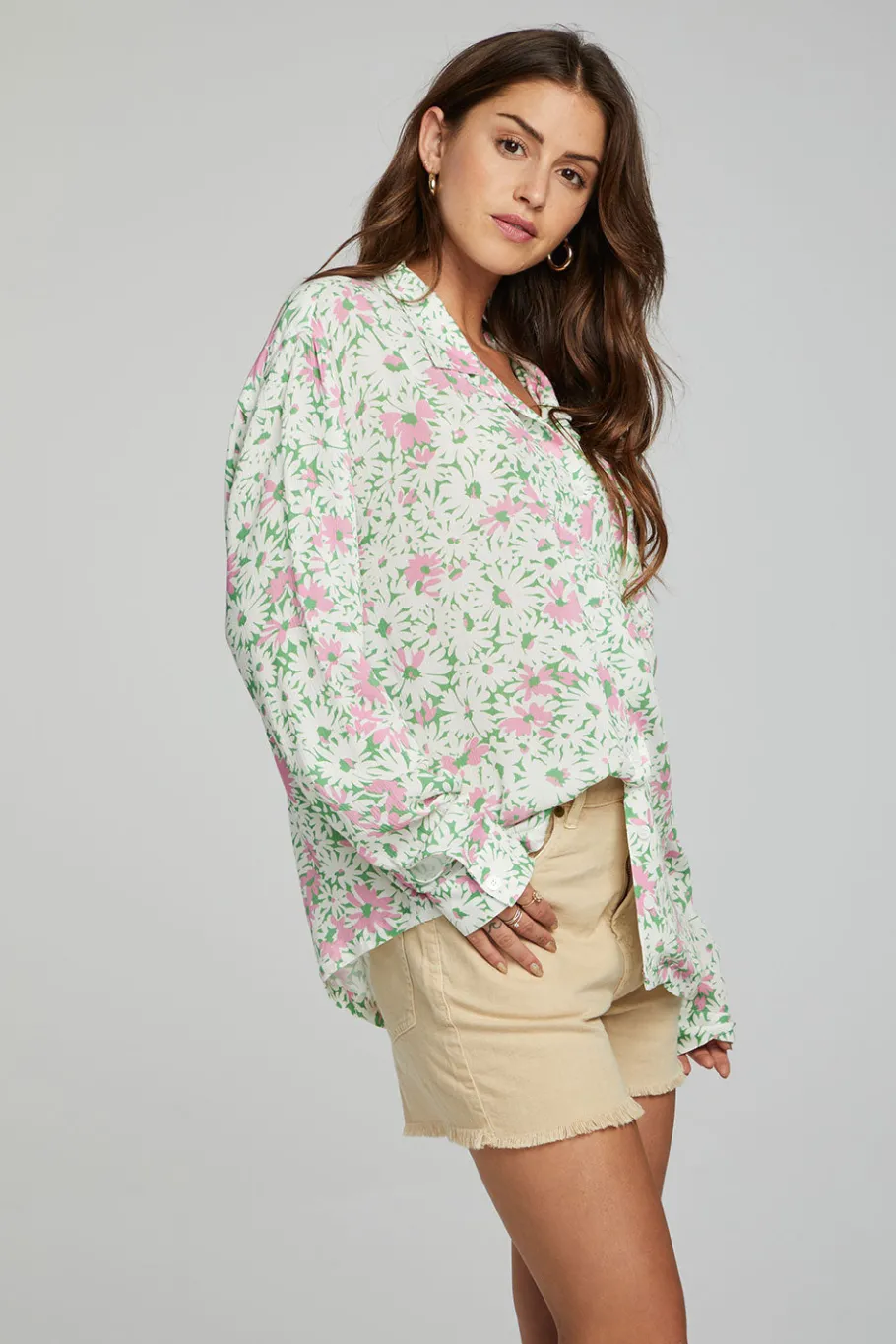 Online Chaser Brand Saville Button Down - Grass Daisy Floral