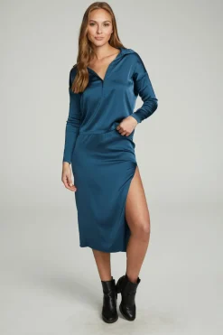 Store Chaser Brand Side Slit Midi Skirt