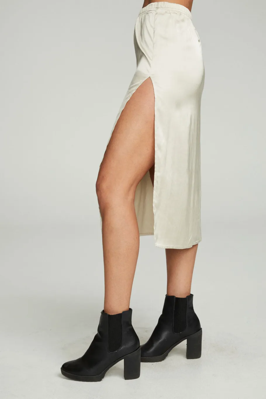 Sale Chaser Brand Side Slit Midi Skirt