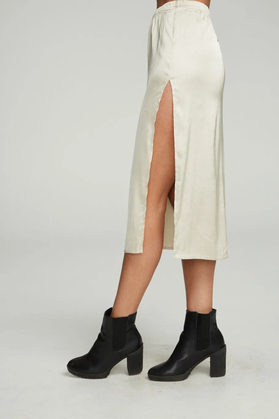 Sale Chaser Brand Side Slit Midi Skirt