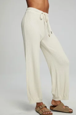 Outlet Chaser Brand Weekend Joggers - Macaroon