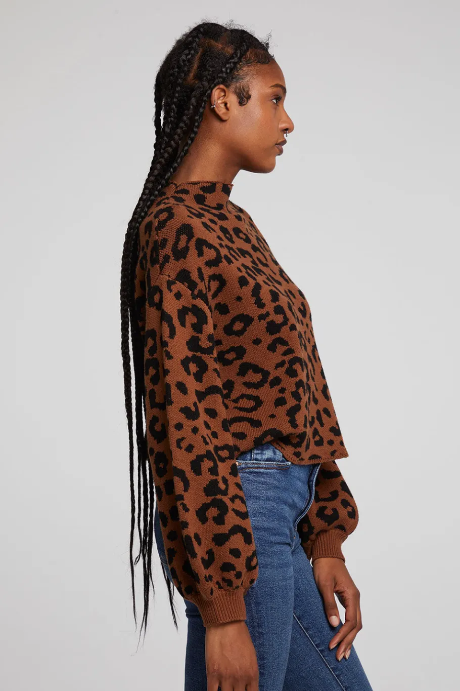 Store Chaser Brand Willie Old Town Leopard Pullover