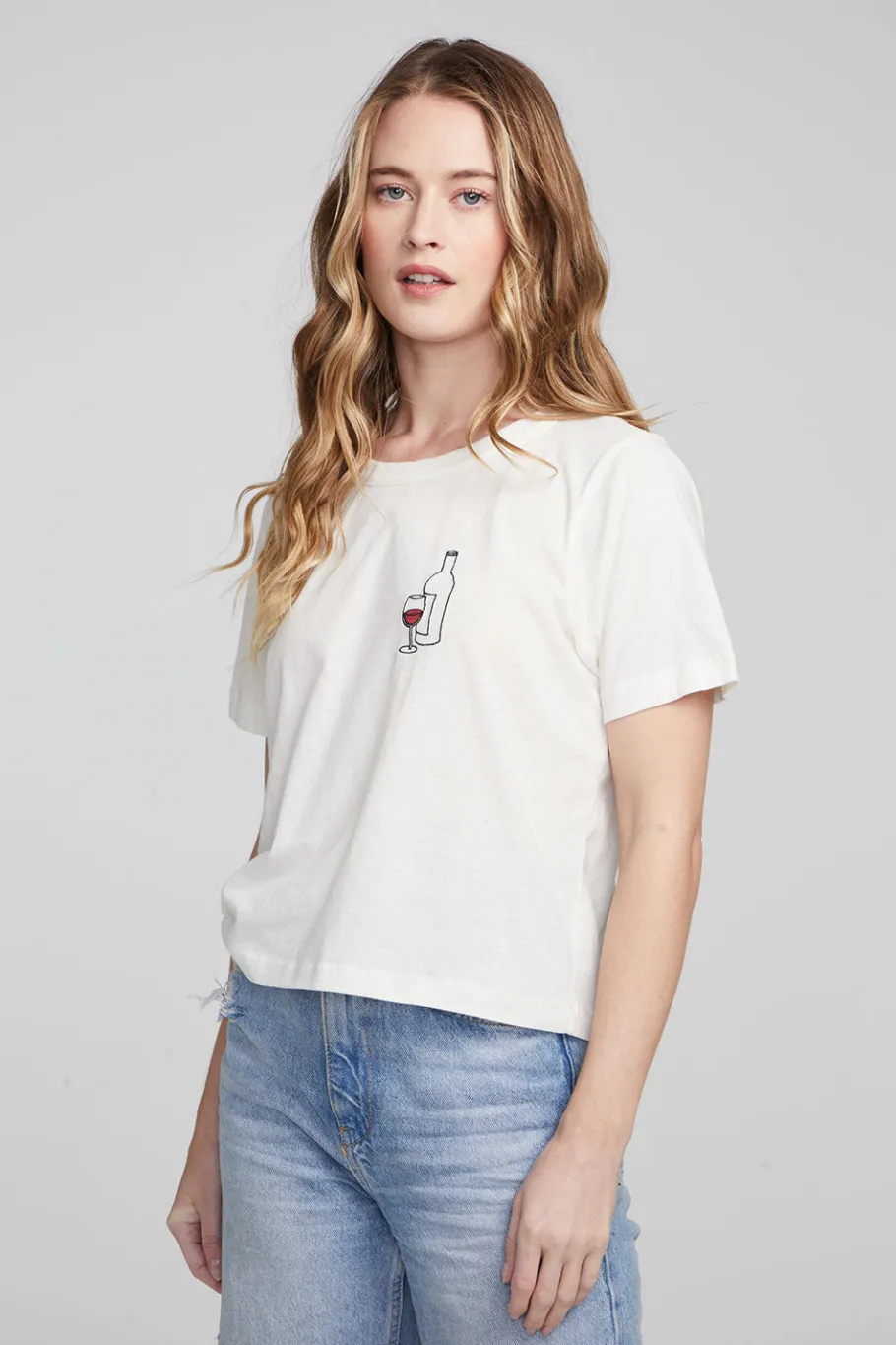 Discount Chaser Brand Wine Short Sleeve Embroidery Tee