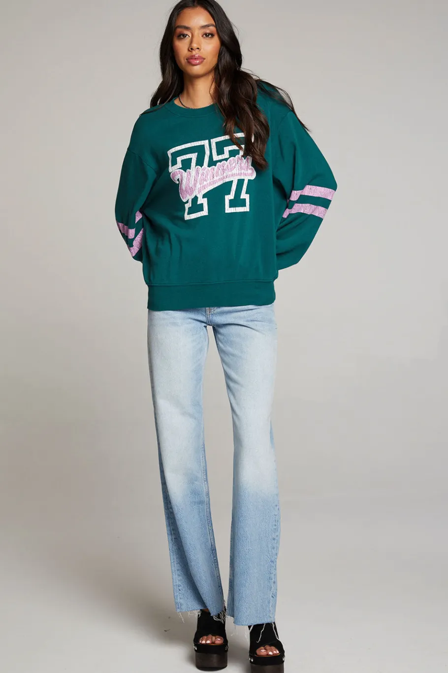 Outlet Chaser Brand Winners Pullover